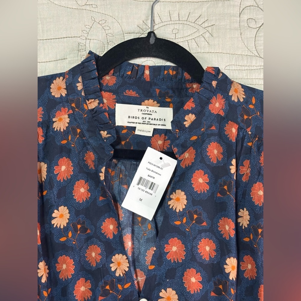 Trovata Yulia Shirt Dress Floral Blue Button Front Tiered Cotton Size M NWT - Picture 3 of 11